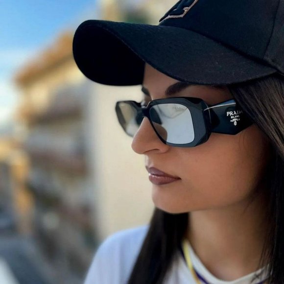 NEW Prada PR17WS 1AB2B0 Black Gray Mirrored Silver Square Unisex Sunglasses - Picture 13 of 15